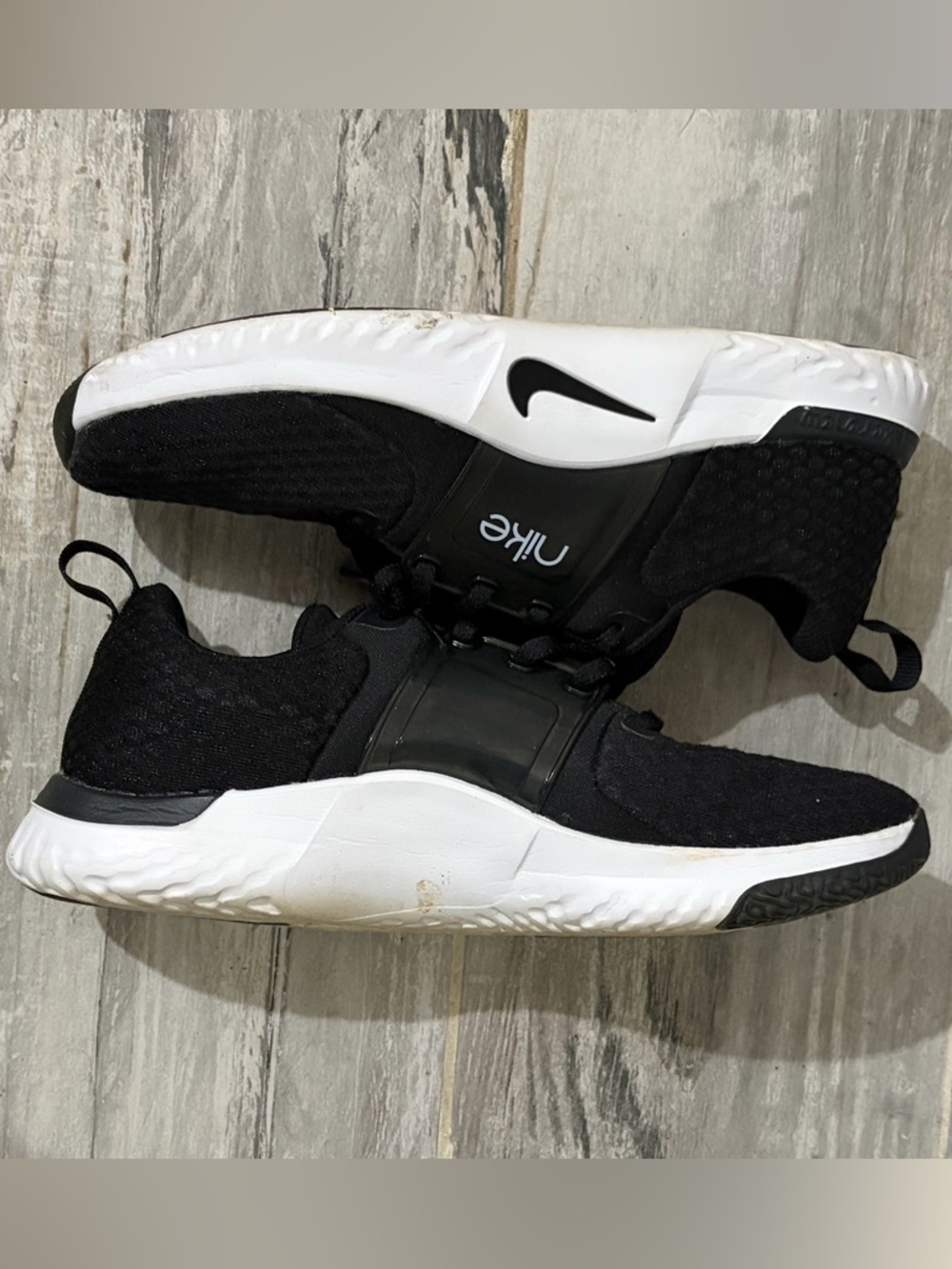 Nike Black and White Lace-Up Athletic Sneakers